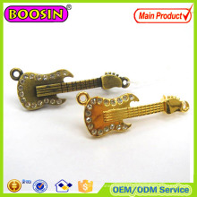 OEM / ODM металлические булавки для шармов на заказ Золотые булавки с отворотом